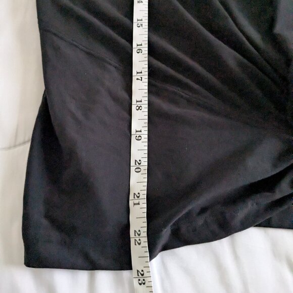 Athleta Tank Top Women's XL Black Essence Twist Front Sleeveless - Picture 13 of 13